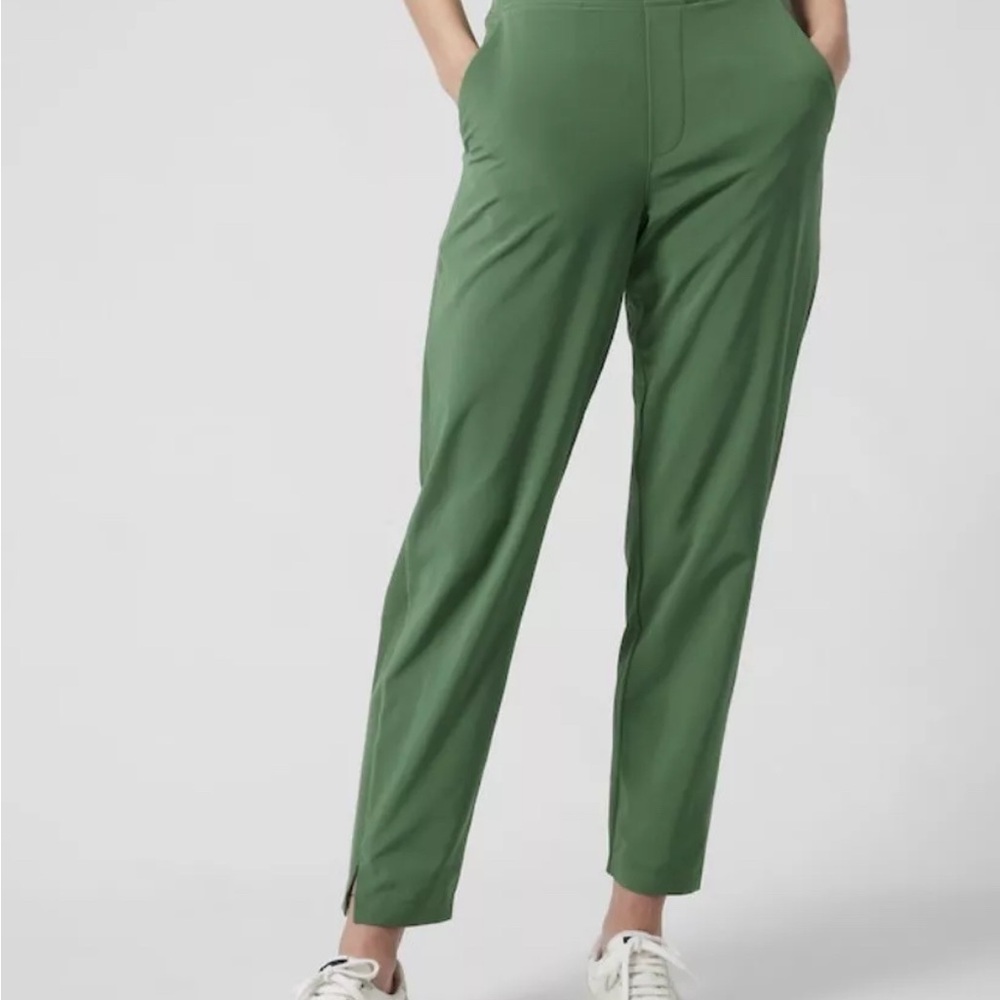 Athleta Green Ankle Pants
